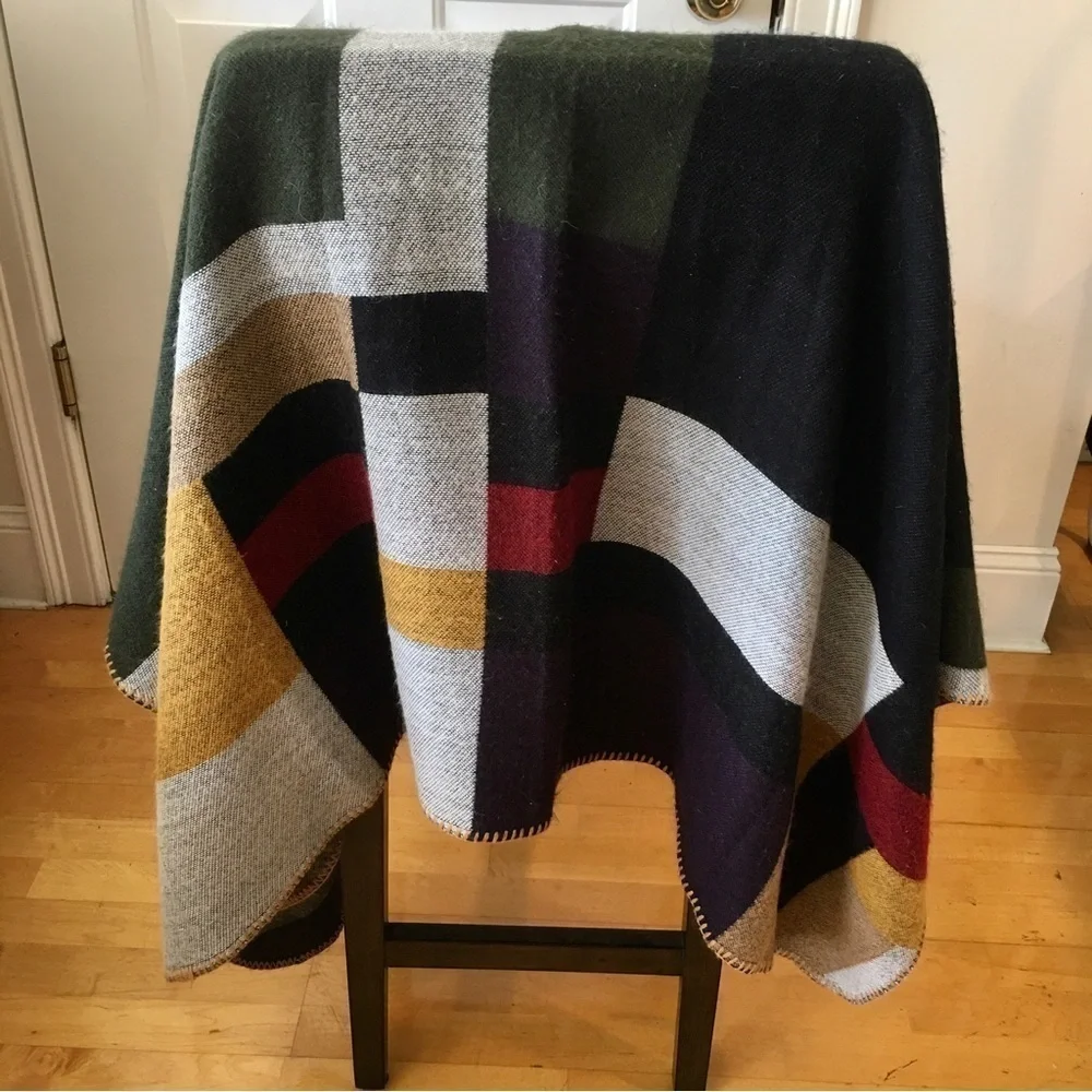 Abstract Art Deco Wrap, Shawl from Forever 21, Size S/M